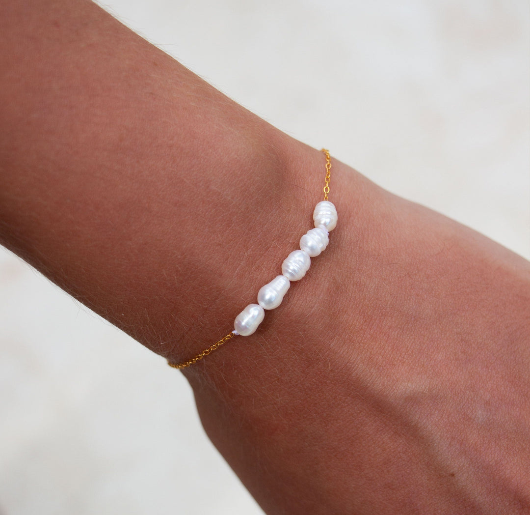 Adella Rotating Bracelet